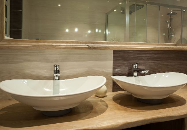 Villa in Makarska - Villa Vikki with pool and seaview  Villa in Makarska - Villa Vikki with pool and seaview