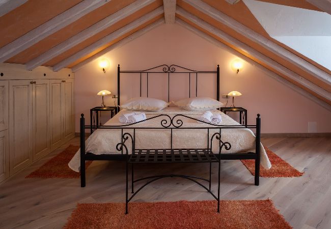 Villa in Makarska - Villa Vikki with pool and seaview  Villa in Makarska - Villa Vikki with pool and seaview