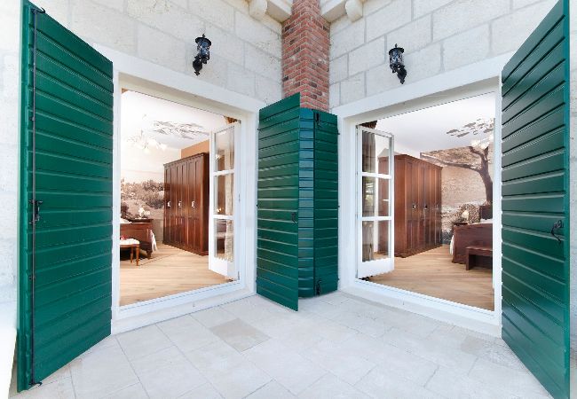 Villa in Makarska - Villa Goran with pool Villa in Makarska - Villa Goran with pool