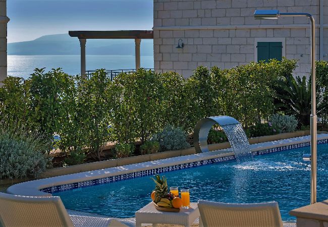 Villa in Makarska - Villa Goran with pool Villa in Makarska - Villa Goran with pool