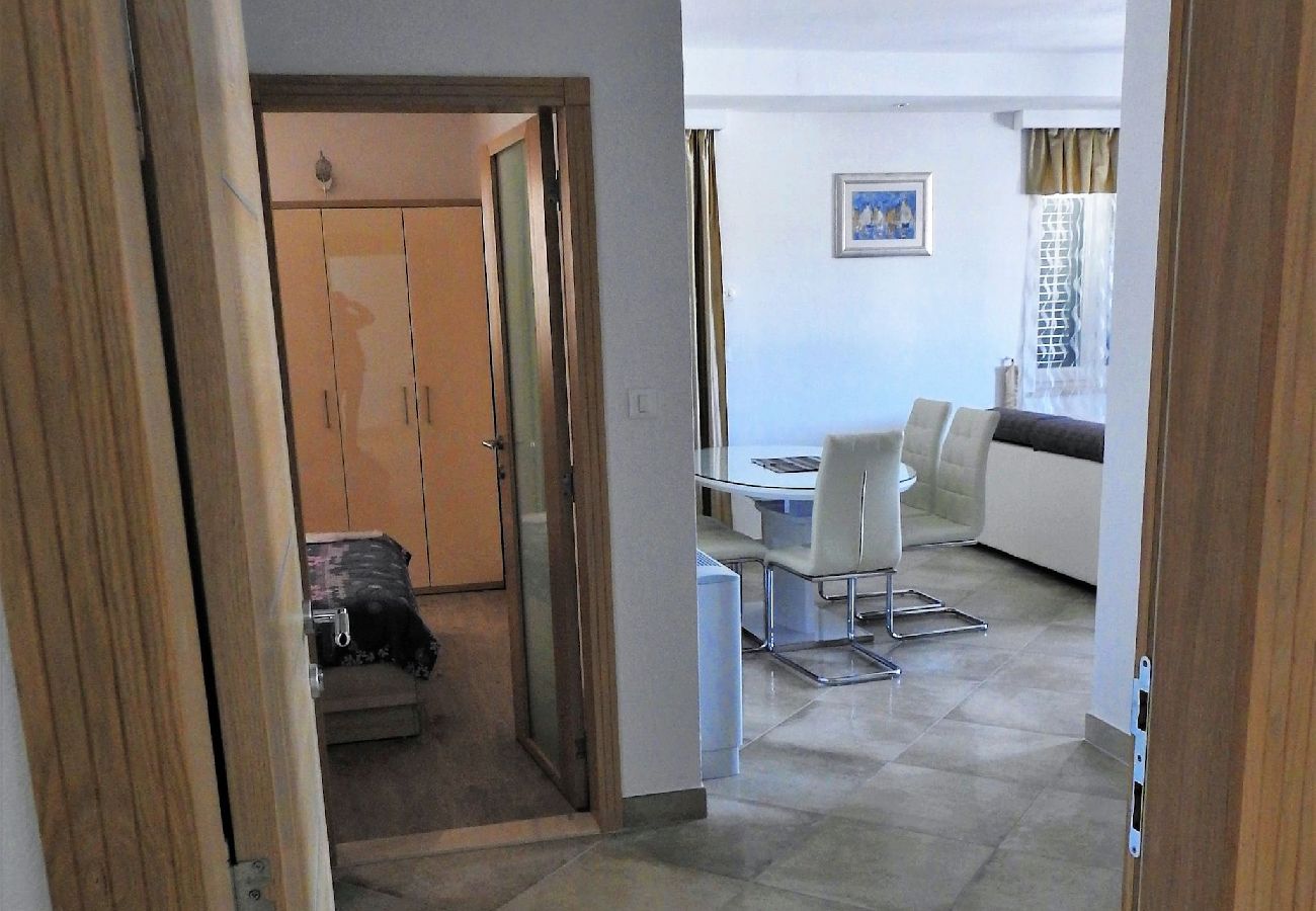 Apartment in Sumartin - Luxury Apartment Roza with pool, island Brac