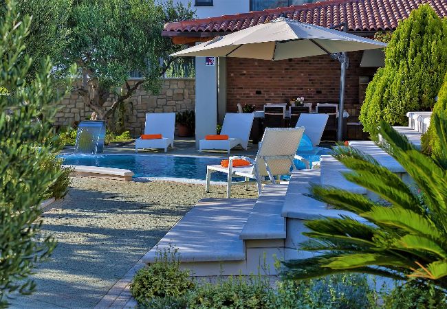 Villa in Makarska -  Villa Marina with pool Villa in Makarska -  Villa Marina with pool