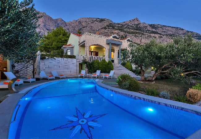 Villa in Makarska -  Villa Marina with pool Villa in Makarska -  Villa Marina with pool