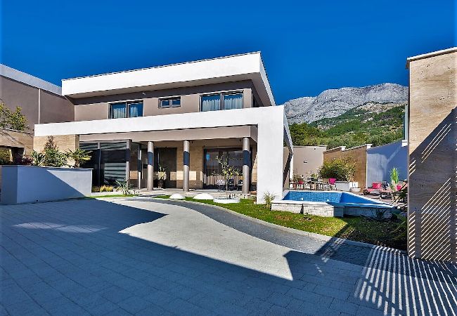 Villa in Tucepi - Villa Aria with pool, 100m to beach Villa in Tucepi - Villa Aria with pool, 100m to beach