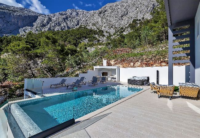 Villa in Bast -  Villa Melody with pool