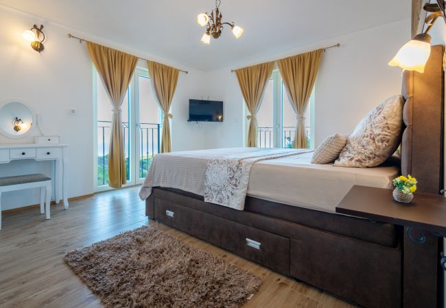 House in Makarska -  Villa Apollon with pool House in Makarska -  Villa Apollon with pool