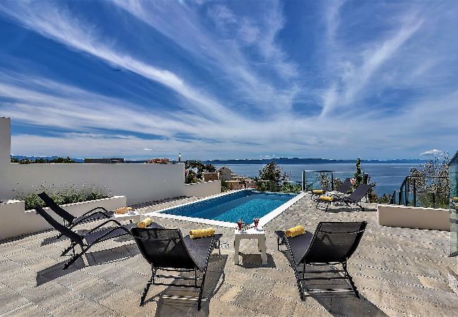 Villa in Drašnice - Villa Legero with pool Villa in Drašnice - Villa Legero with pool