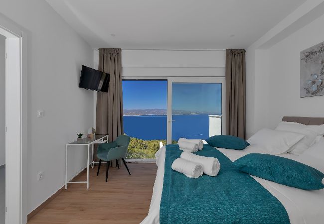 Villa in Brela - Villa Skyview, infinity-pool, whirlpool Villa in Brela - Villa Skyview, infinity-pool, whirlpool