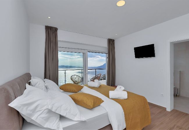Villa in Brela - Villa Skyview, infinity-pool, whirlpool Villa in Brela - Villa Skyview, infinity-pool, whirlpool