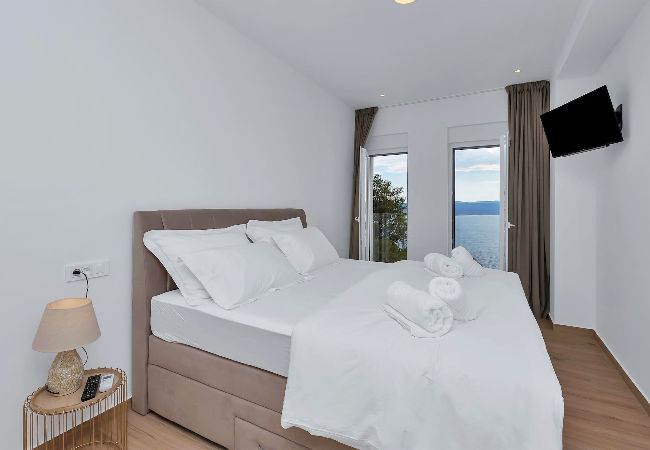 Villa in Brela - Villa Skyview, infinity-pool, whirlpool Villa in Brela - Villa Skyview, infinity-pool, whirlpool