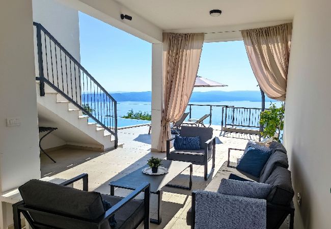 Villa in Brela - Villa Skyview, infinity-pool, whirlpool Villa in Brela - Villa Skyview, infinity-pool, whirlpool