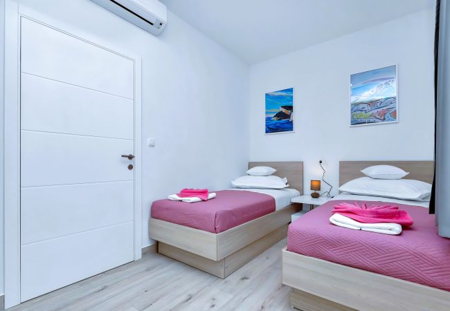 Villa in Makarska -  Villa Vivace with pool Villa in Makarska -  Villa Vivace with pool