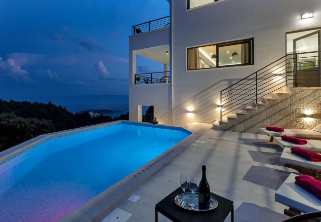 Villa in Makarska -  Villa Vivace with pool Villa in Makarska -  Villa Vivace with pool