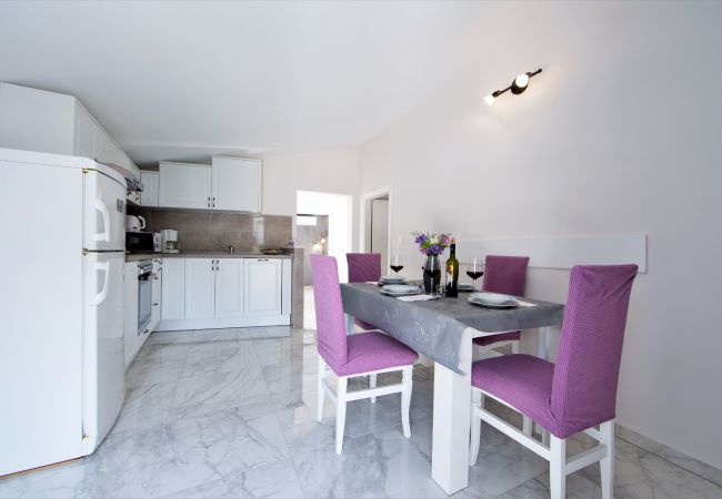 House in Tucepi - Villa Silencio with pool House in Tucepi - Villa Silencio with pool