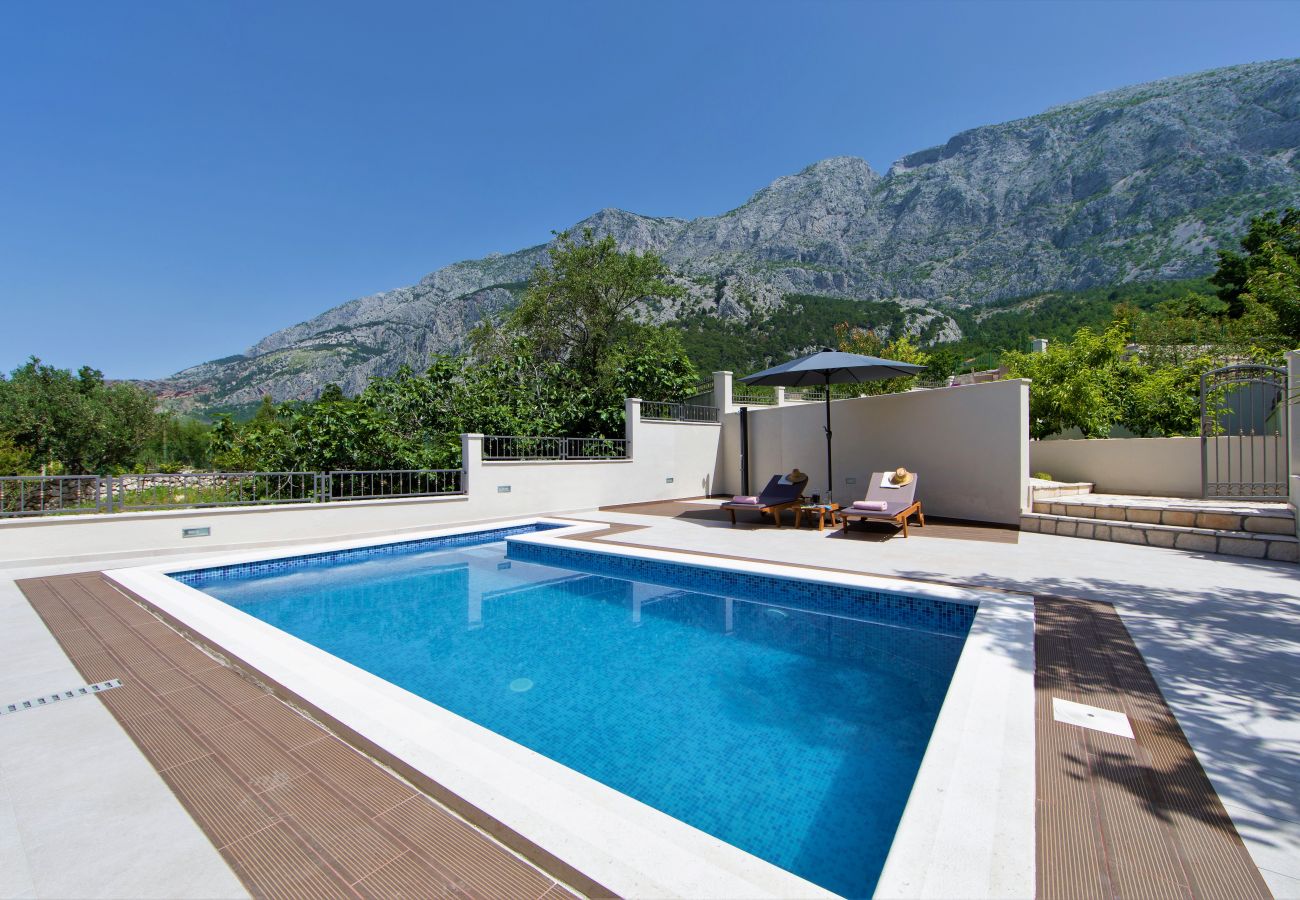 House in Tucepi - Villa Silencio with pool