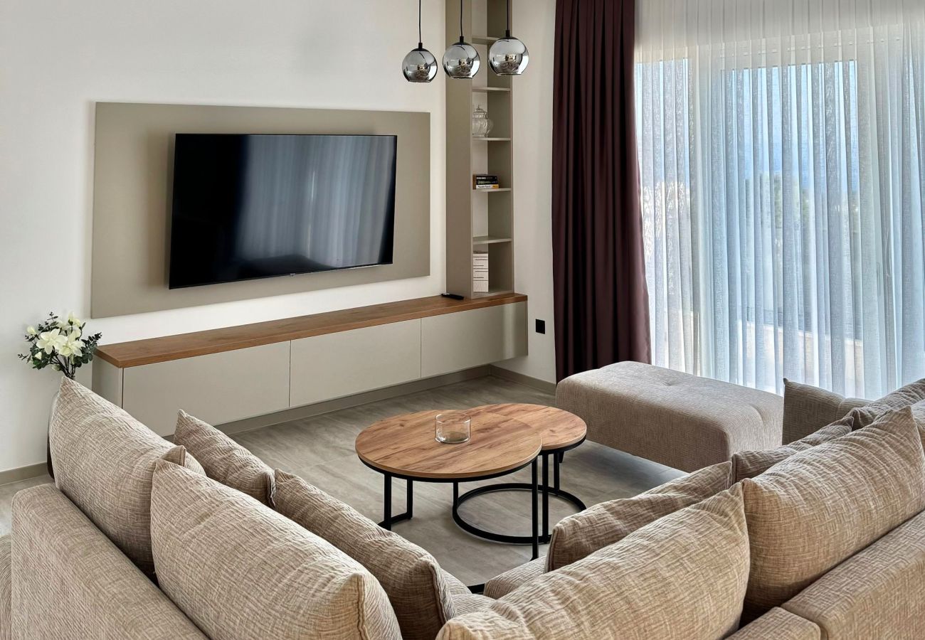 Villa in Makarska - NEW Villa Ina with Pool, sea view