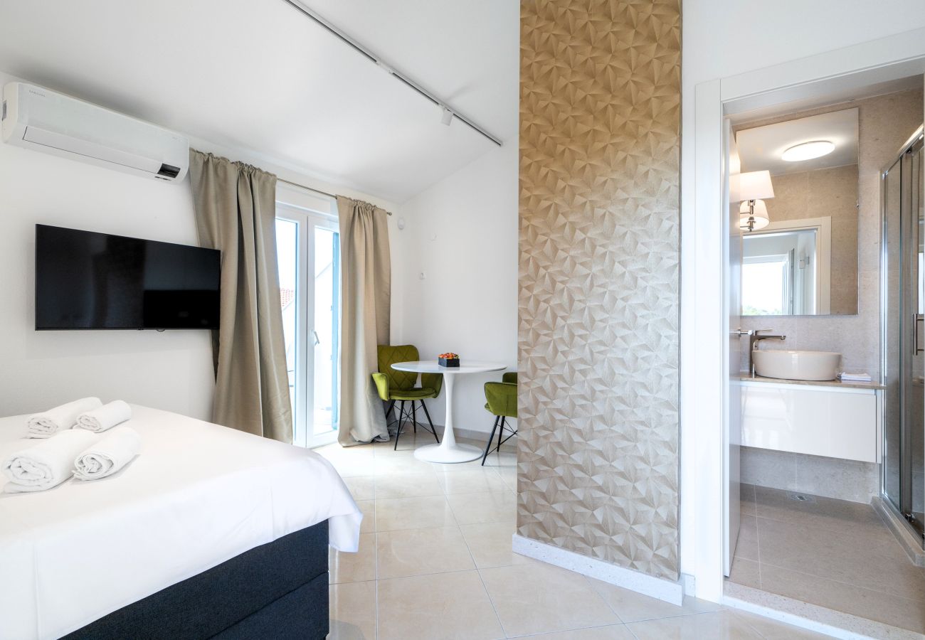 Apartment in Sumartin - Villa Levante Studio Apartment 4