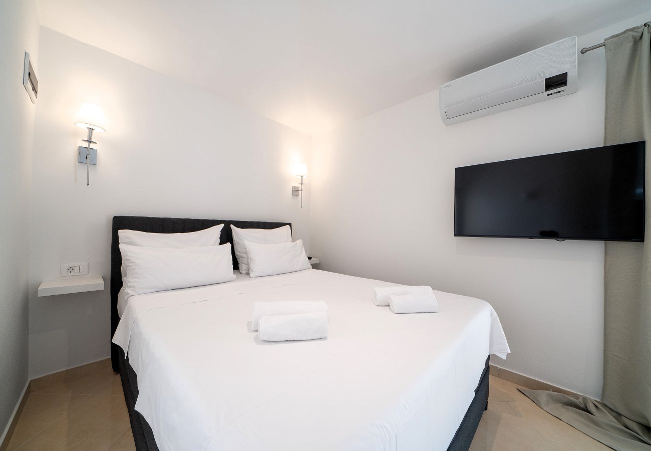 Apartment in Sumartin - Villa Levante Studio Apartment 4