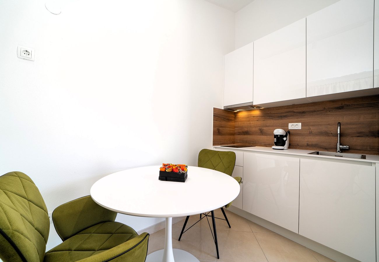 Apartment in Sumartin - Villa Levante Studio Apartment 4