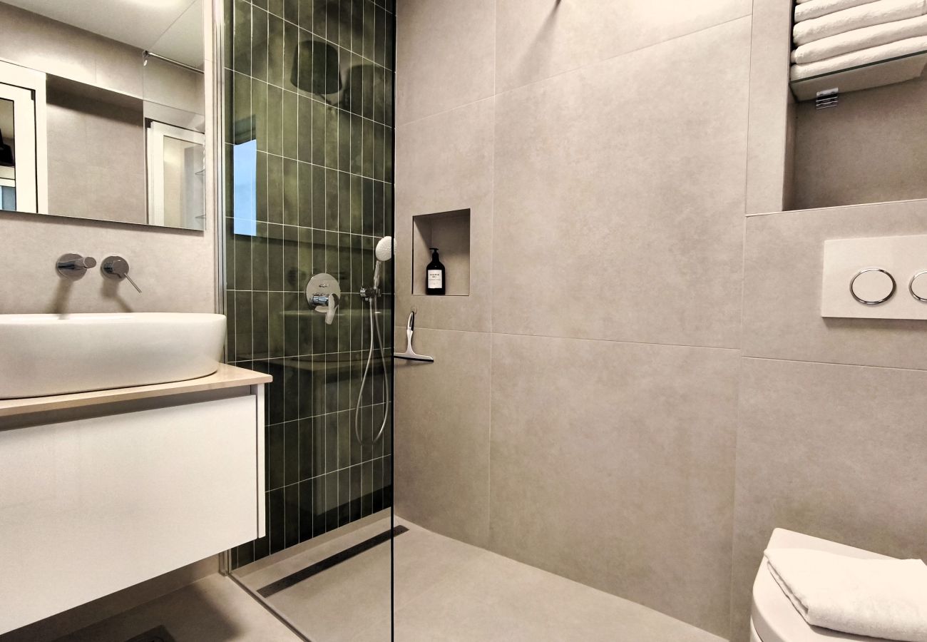 Apartment in Sumartin - Villa Levante Deluxe Apartment 1