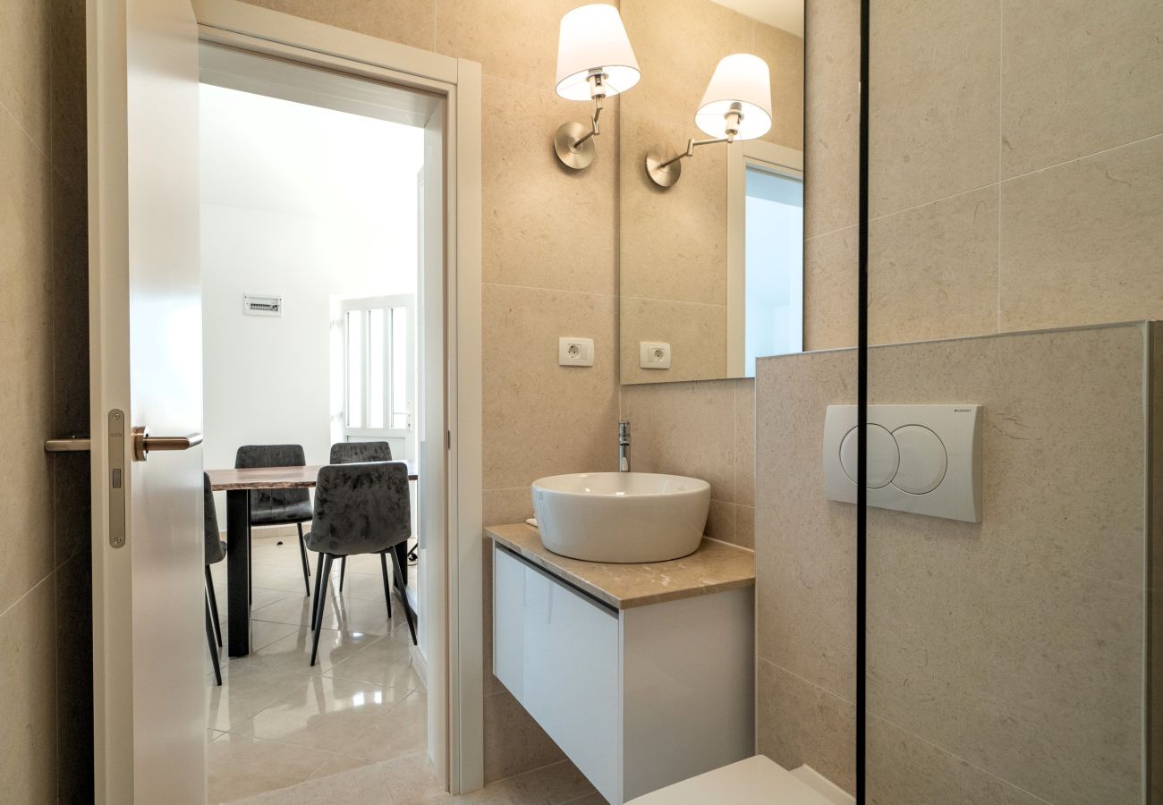 Apartment in Sumartin - Villa Levante Superior Apartment 3