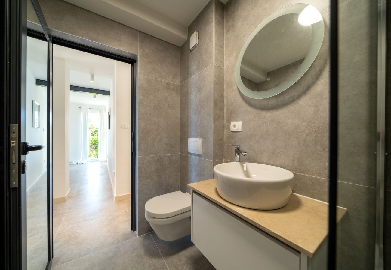 Apartment in Sumartin - Villa Levante Suite Apartment 2