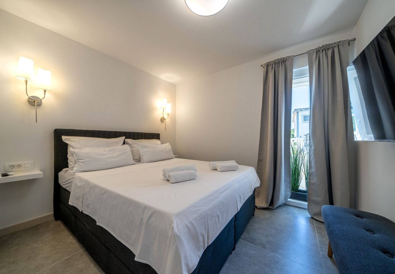 Apartment in Sumartin - Villa Levante Suite Apartment 2
