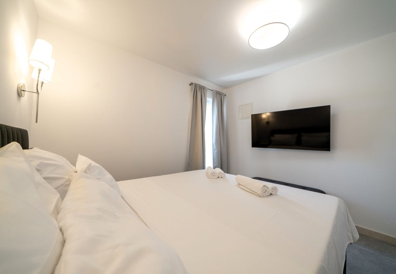 Apartment in Sumartin - Villa Levante Suite Apartment 2