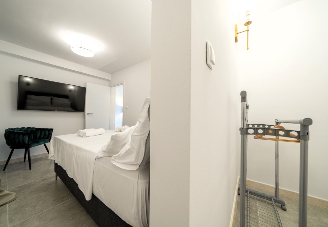 Apartment in Sumartin - Villa Levante Suite Apartment 2