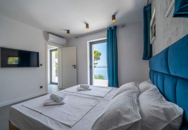 Villa i Sumartin - Seafront Villa Serenita Villa i Sumartin - Seafront Villa Serenita