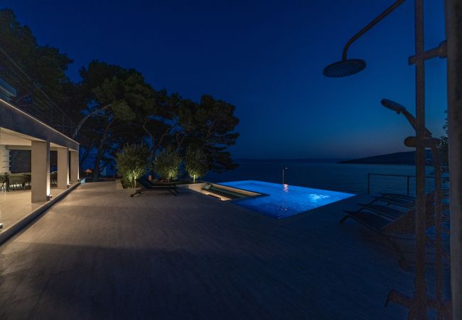 Villa i Sumartin - Seafront Villa Serenita Villa i Sumartin - Seafront Villa Serenita