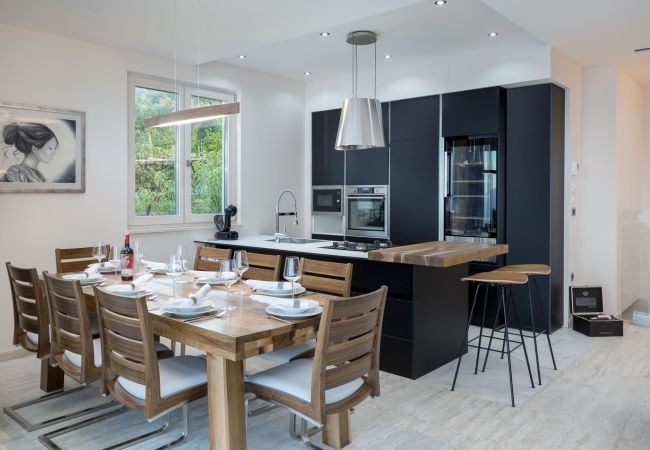 Villa i Podaca -  Villa Luna Mare with Pool and Sauna Villa i Podaca -  Villa Luna Mare with Pool and Sauna