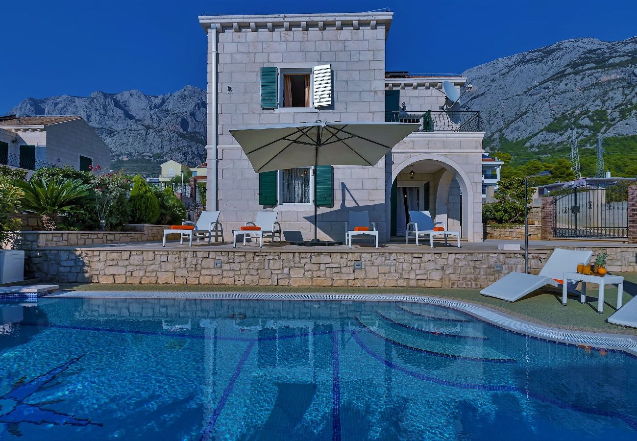 Villa i Makarska - Villa Goran with pool