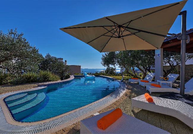 Villa i Makarska -  Villa Marina with pool