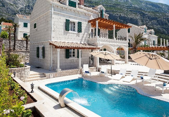 Villa i Makarska -  Villa Petra with pool Villa i Makarska -  Villa Petra with pool