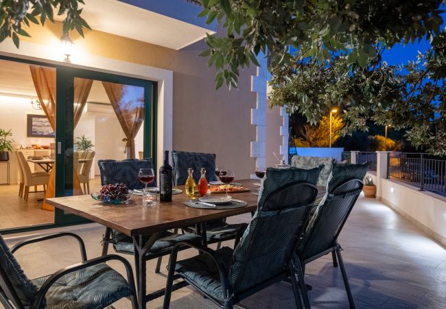 Hus i Makarska -  Villa Apollon with pool Hus i Makarska -  Villa Apollon with pool