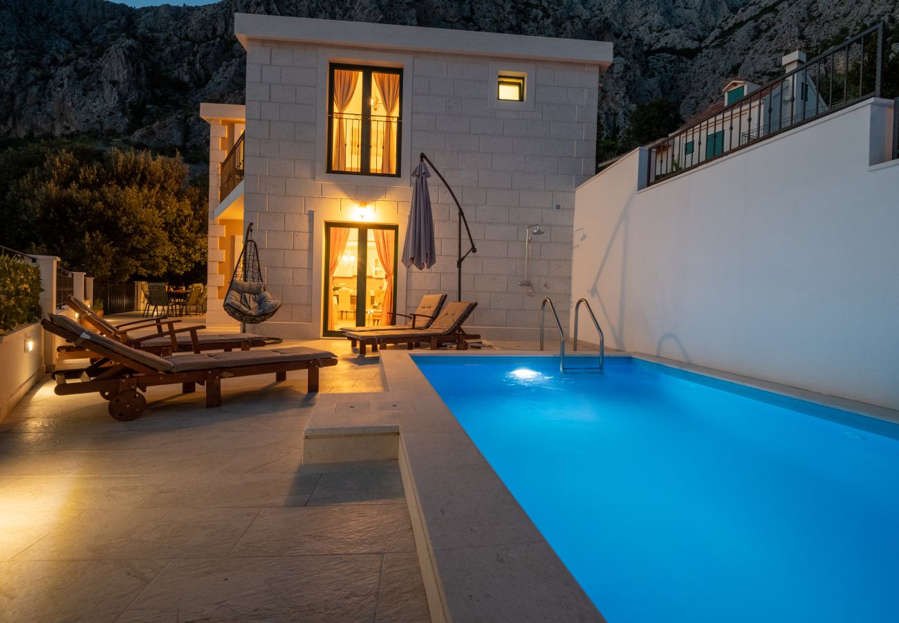 Hus i Makarska -  Villa Apollon with pool