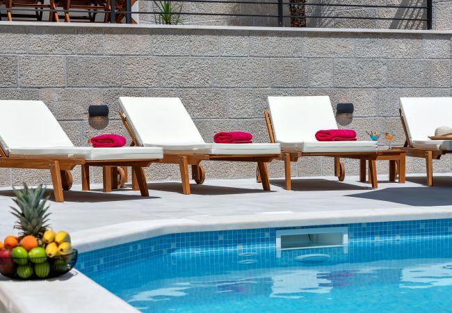 Villa i Makarska -  Villa Vivace with pool Villa i Makarska -  Villa Vivace with pool