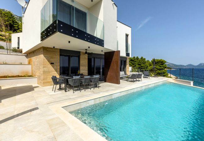 Villa i Potomje - Luxury Villa Mare, right on the beach Villa i Potomje - Luxury Villa Mare, right on the beach
