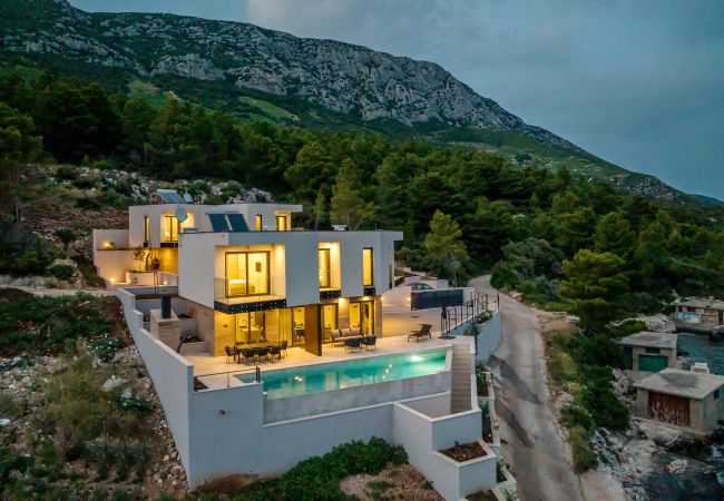 Villa i Potomje - Luxury Villa Mare, right on the beach Villa i Potomje - Luxury Villa Mare, right on the beach