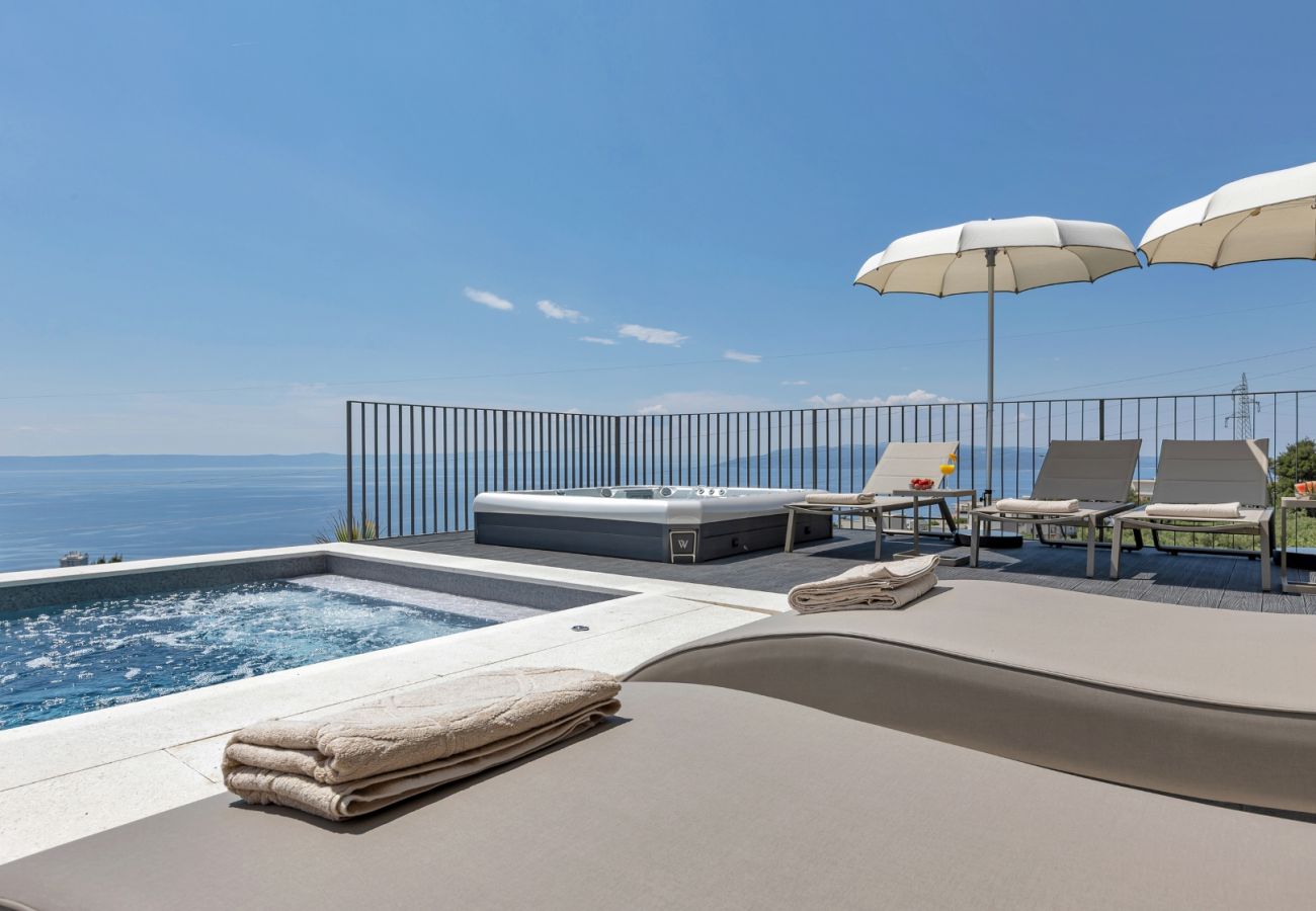 Villa i Veliko Brdo - Luxury Villa Reina, Pool, Sauna, Whirlpool
