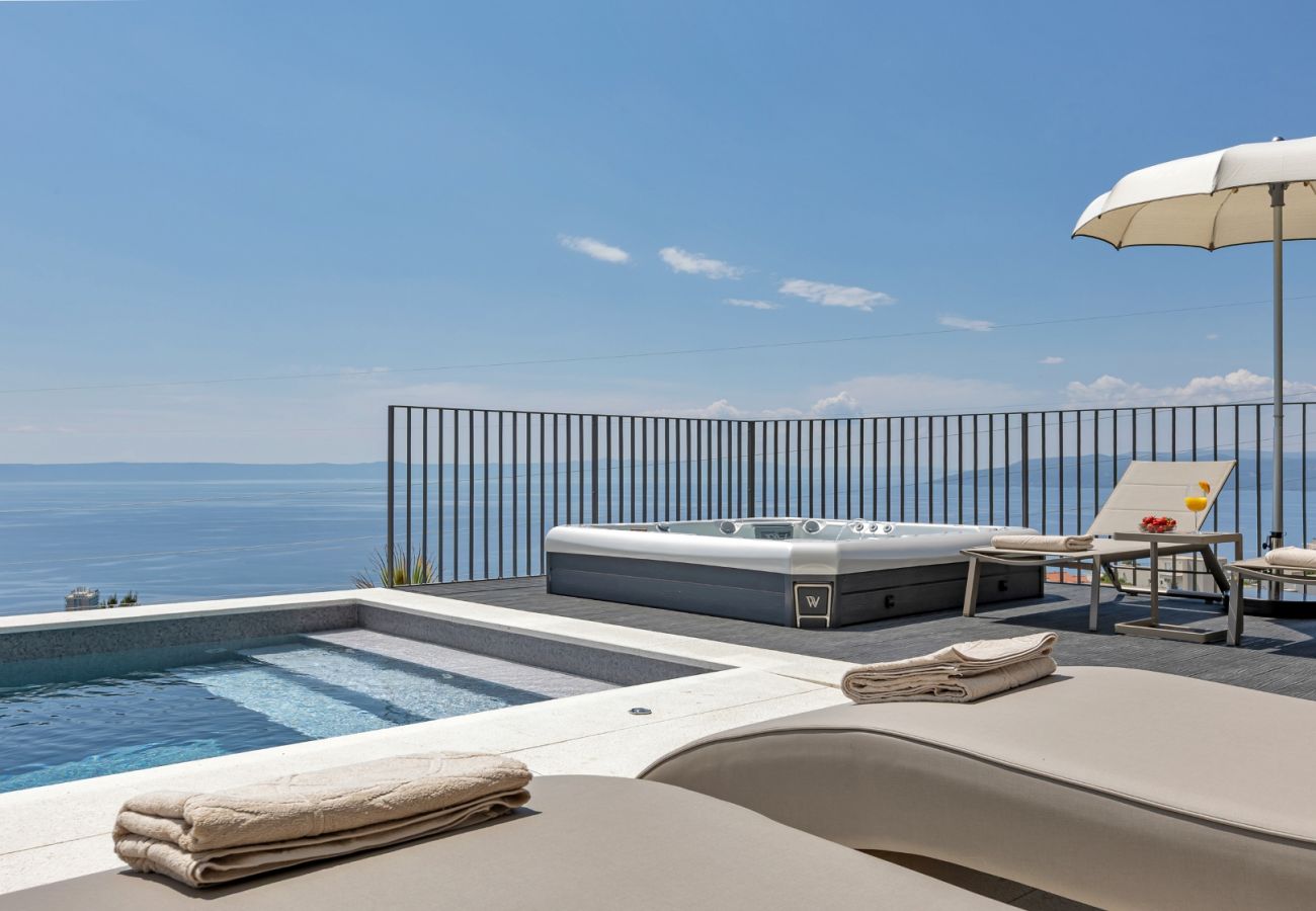 Villa i Veliko Brdo - Luxury Villa Reina, Pool, Sauna, Whirlpool