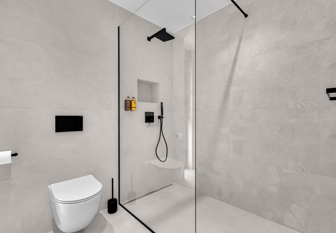 Villa i Veliko Brdo - Luxury Villa Reina, Pool, Sauna, Whirlpool