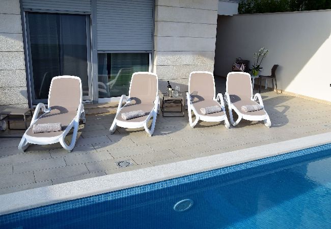 Apartament w Makarska -  Adria View, Apartment Dado, with pool Apartament w Makarska -  Adria View, Apartment Dado, with pool