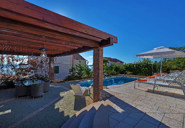 Willa w Makarska -  Villa Marko with pool Willa w Makarska -  Villa Marko with pool