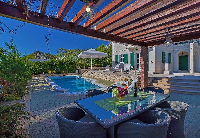Willa w Makarska -  Villa Marko with pool Willa w Makarska -  Villa Marko with pool