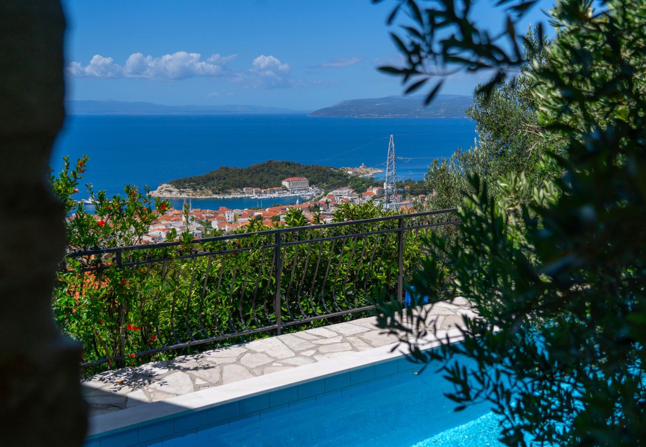 Willa w Makarska - Villa Sara with pool, whirlpool and sea view