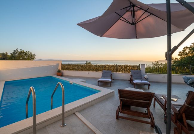 Dom w Makarska -  Villa Apollon with pool Dom w Makarska -  Villa Apollon with pool