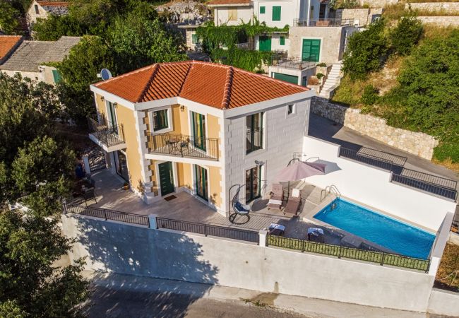 Dom w Makarska -  Villa Apollon with pool Dom w Makarska -  Villa Apollon with pool
