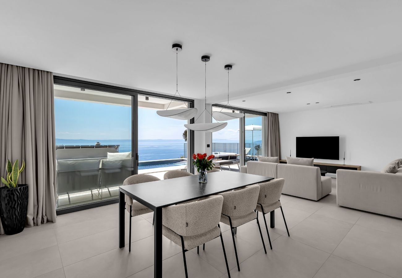 Willa w Veliko Brdo - Luxury Villa Reina, Pool, Sauna, Whirlpool